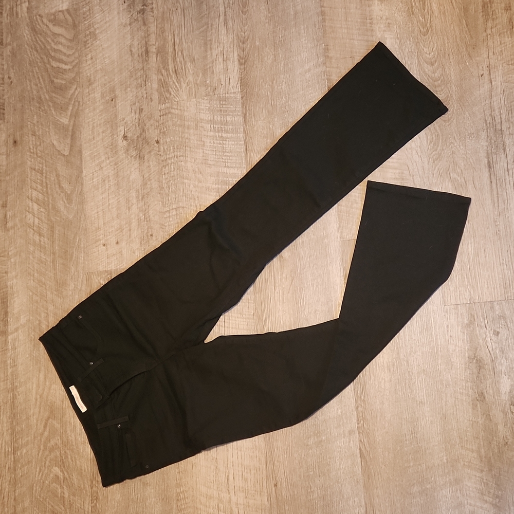 Levi's 315 Shaping Bootcut Jeans
